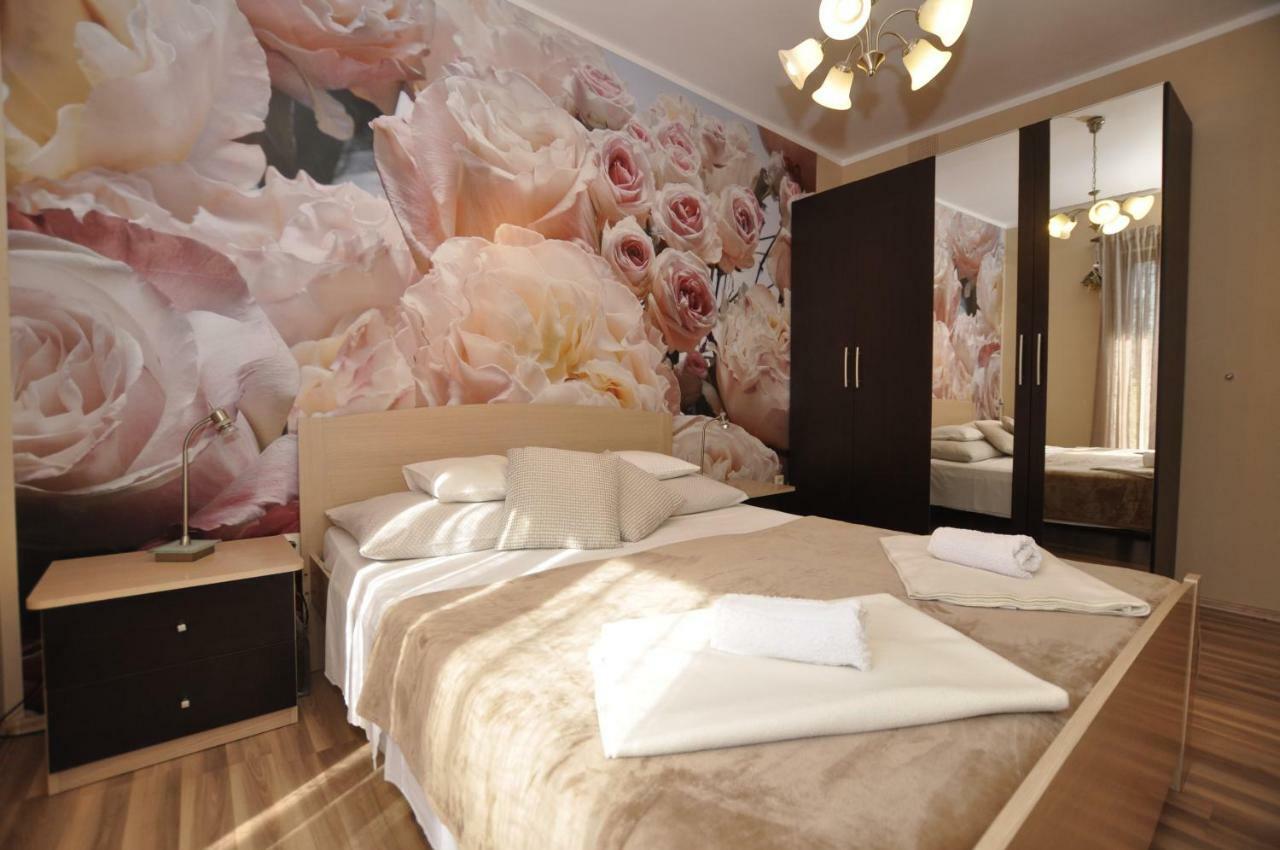 Apartment Toya Slatine Luaran gambar